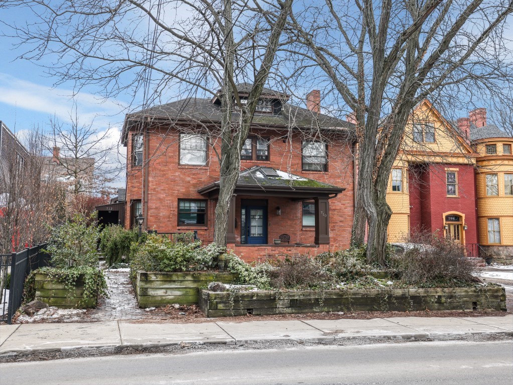 712 S Aiken Avenue — photo 1