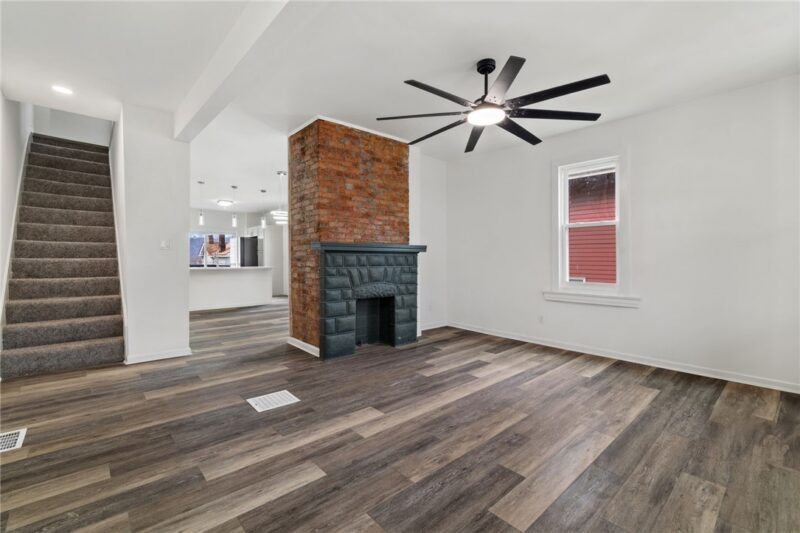 800 Orchard Avenue — photo 2