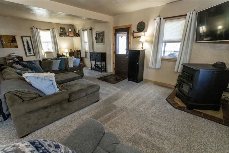 842 Anderson Street — photo 6
