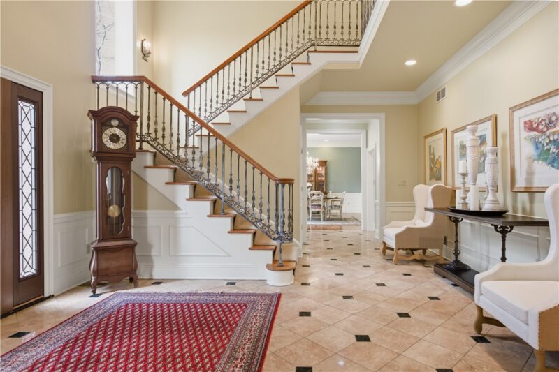 1501 Theodora Ln — photo 8