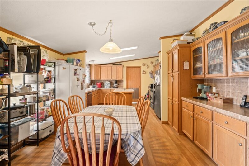 64 High View Dr — photo 6