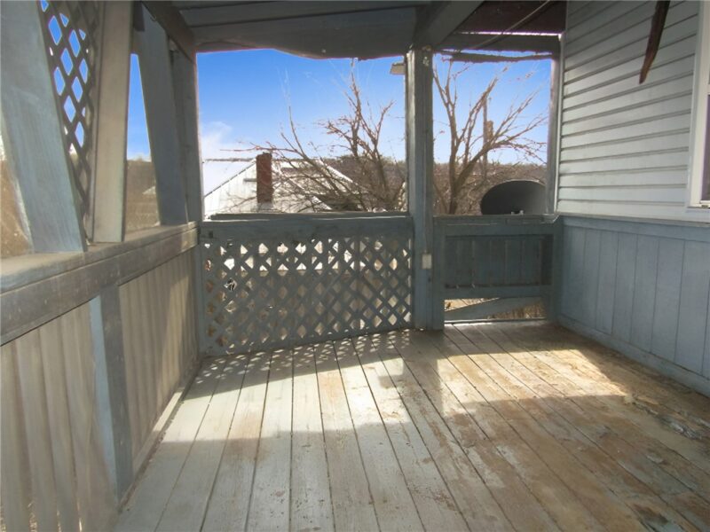 333 W 8th Ave — photo 4