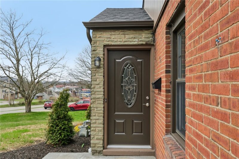 300 Patricia Dr — photo 5