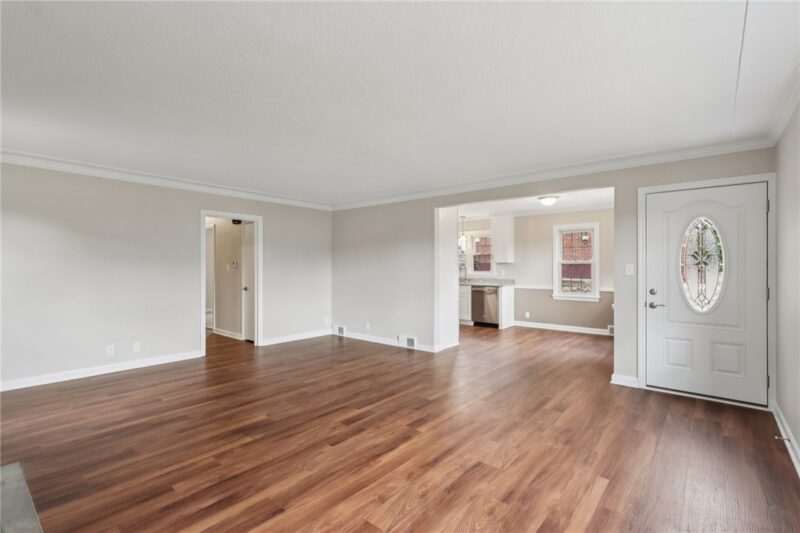 300 Patricia Dr — photo 7
