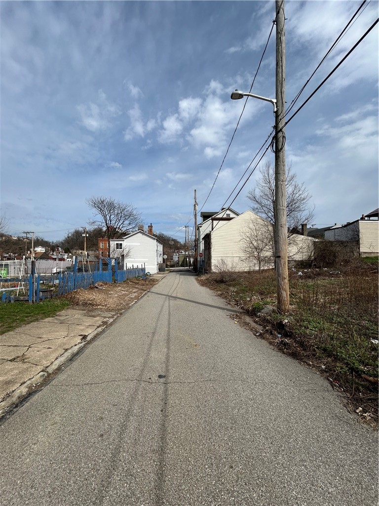 0 LOVITT — photo 5
