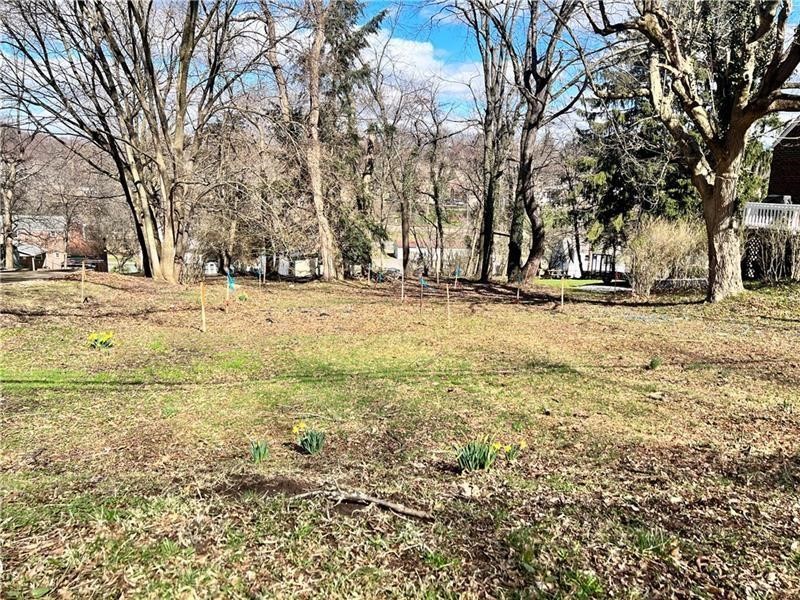 2302 LONGCREST AVE. — photo 1