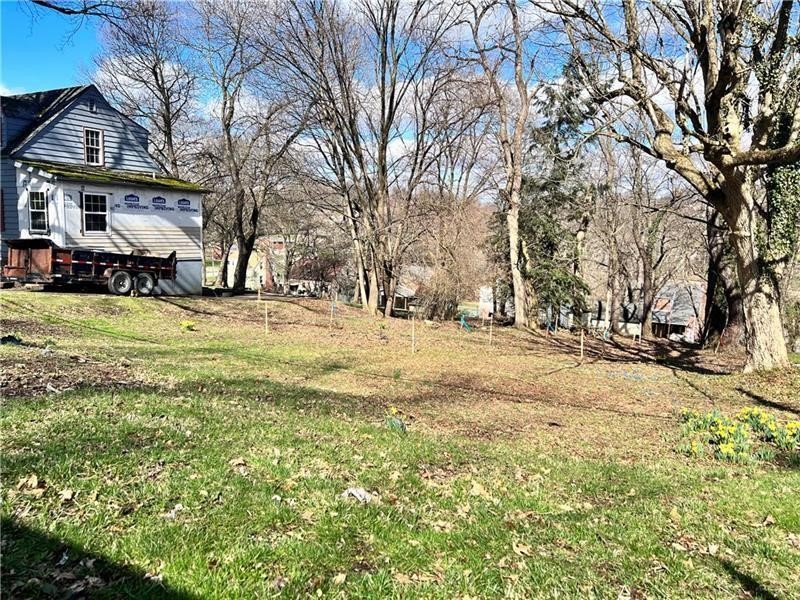 2302 LONGCREST AVE. — photo 3