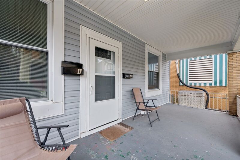 405 E 11th Ave — photo 3