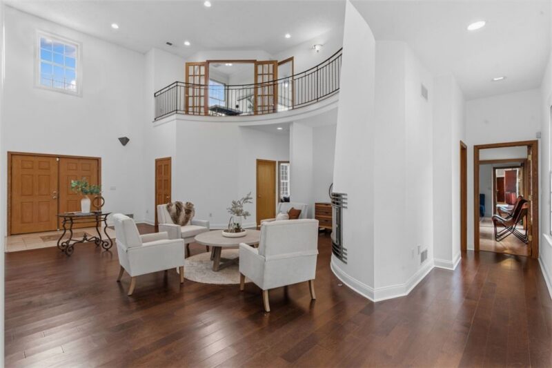 4302 Michel Court — photo 3