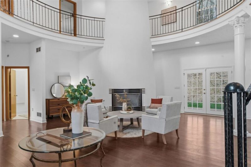 4302 Michel Court — photo 6