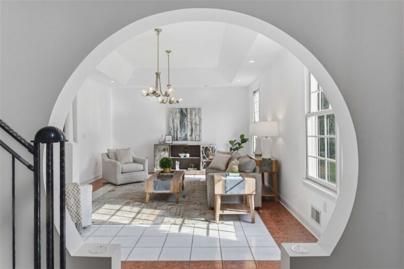 4302 Michel Court — photo 8