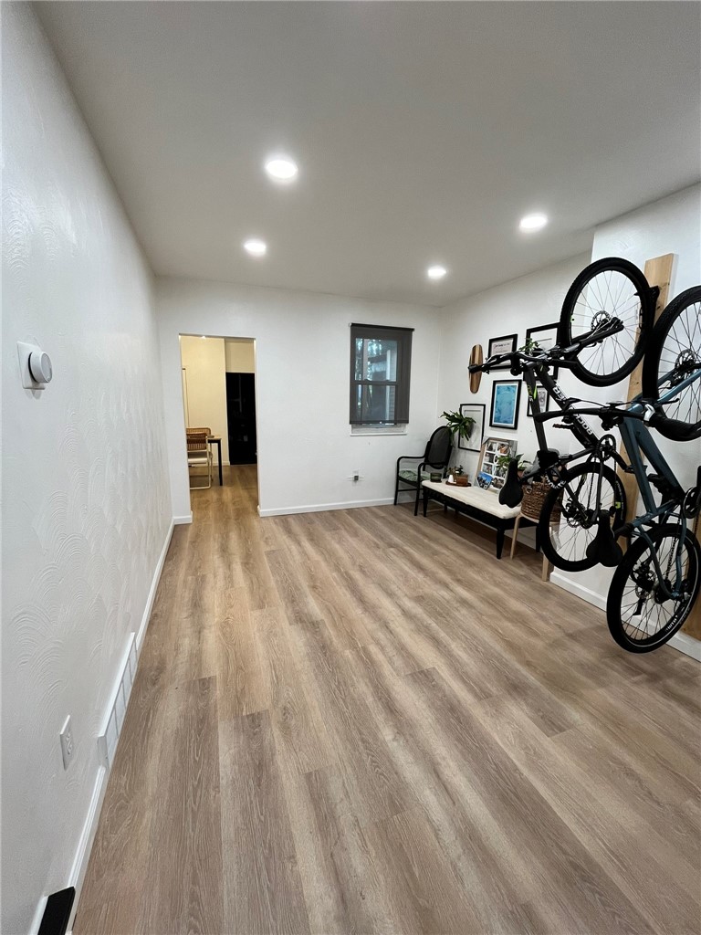 1827 Lowrie St — photo 7