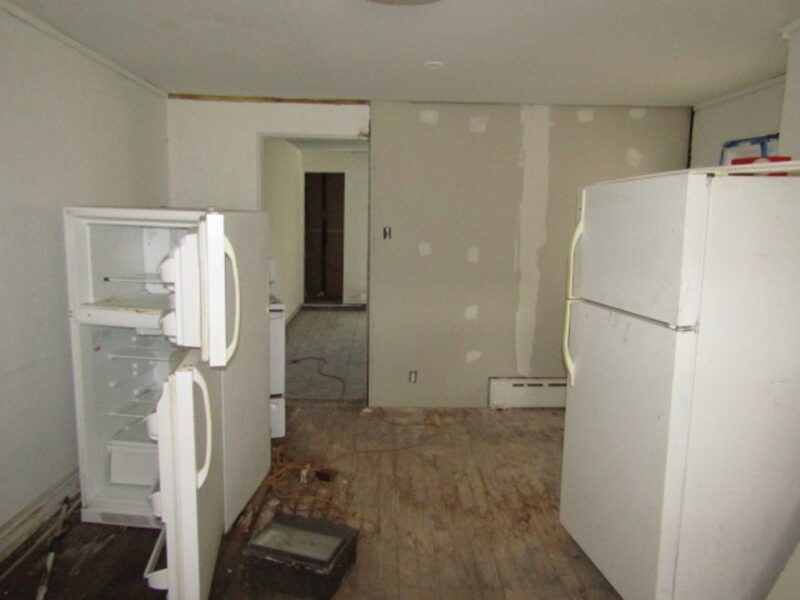 215 Anthony St — photo 5