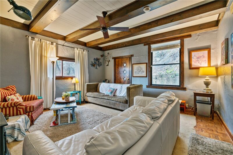 422 Highland Ave — photo 6