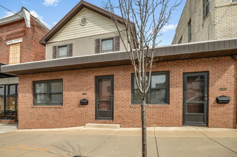 1023 Philadelphia St — photo 2