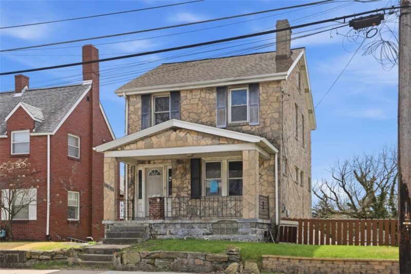 1655 Steuben St — photo 2