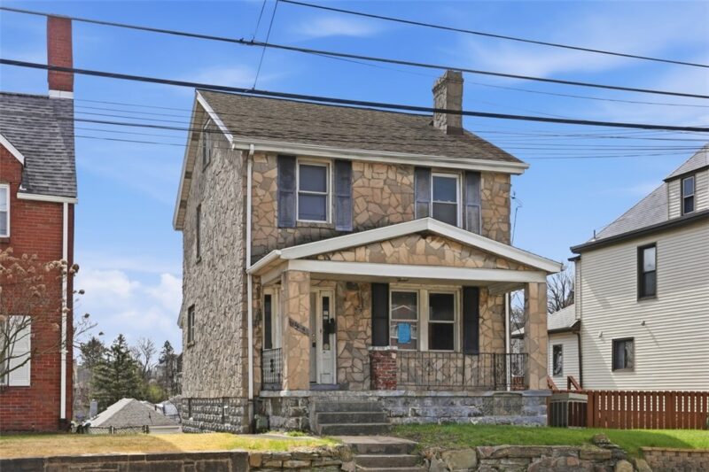 1655 Steuben St — photo 3