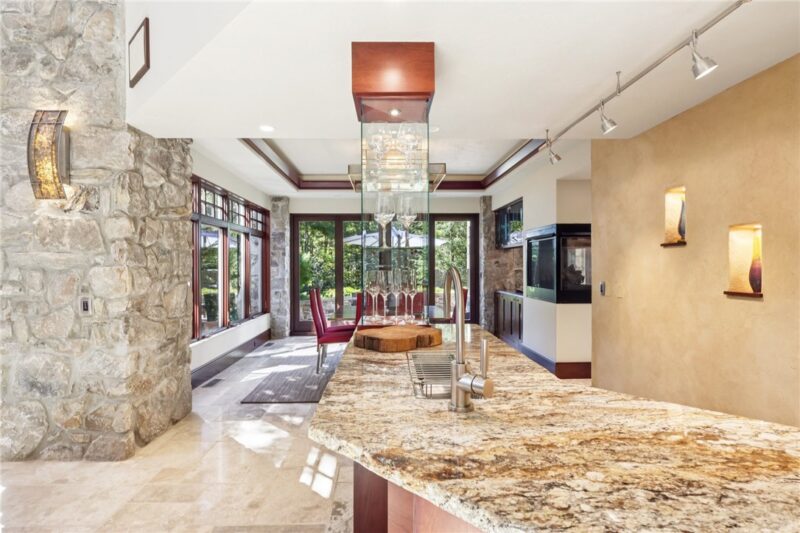 2330 South Ridge Drive — photo 8