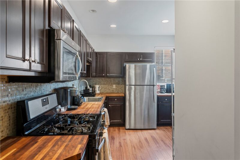 2819 Jane St — photo 8