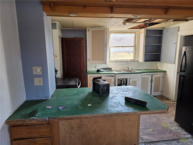 413 N Oakland Ave — photo 3