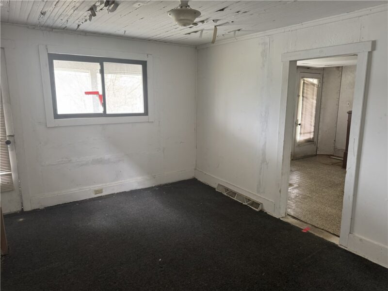 213 Leech Avenue — photo 7