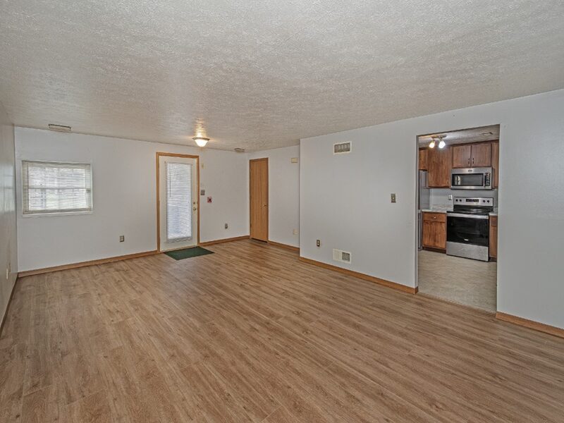 2750 Iowa Drive 14 — photo 4