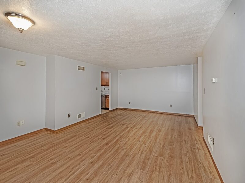 2750 Iowa Drive 14 — photo 6