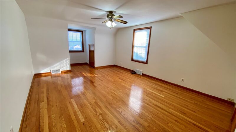 1109 Pacific Ave — photo 8