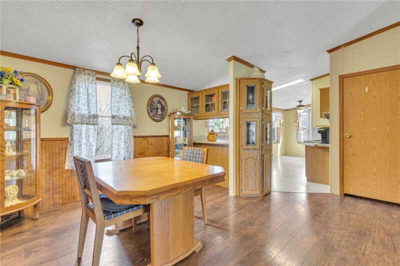 204 Hollowvue Road — photo 8
