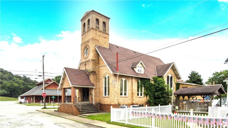 605 Centennial Avenue (Route 168) — photo 2