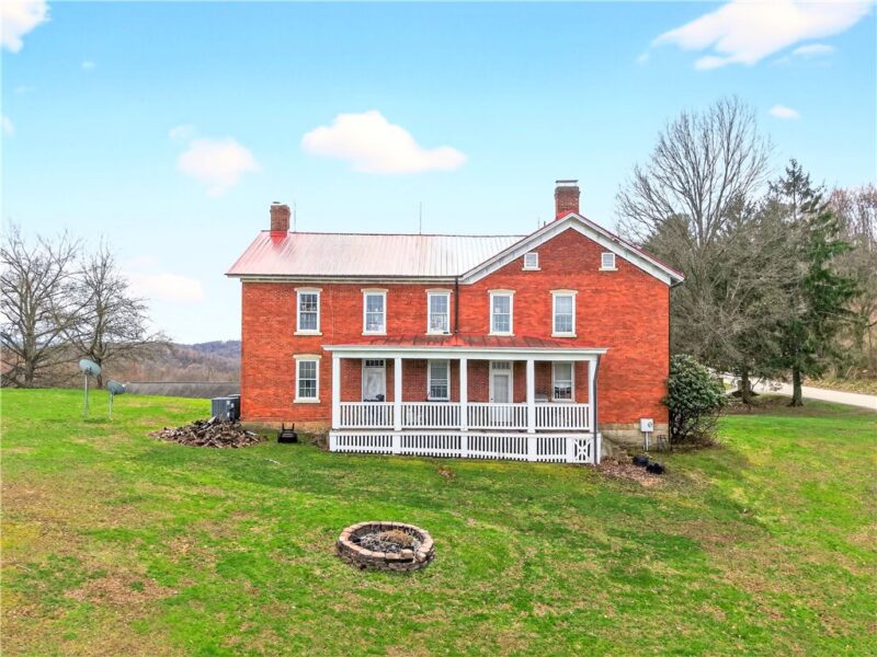 303 Hartley Hill Rd — photo 3