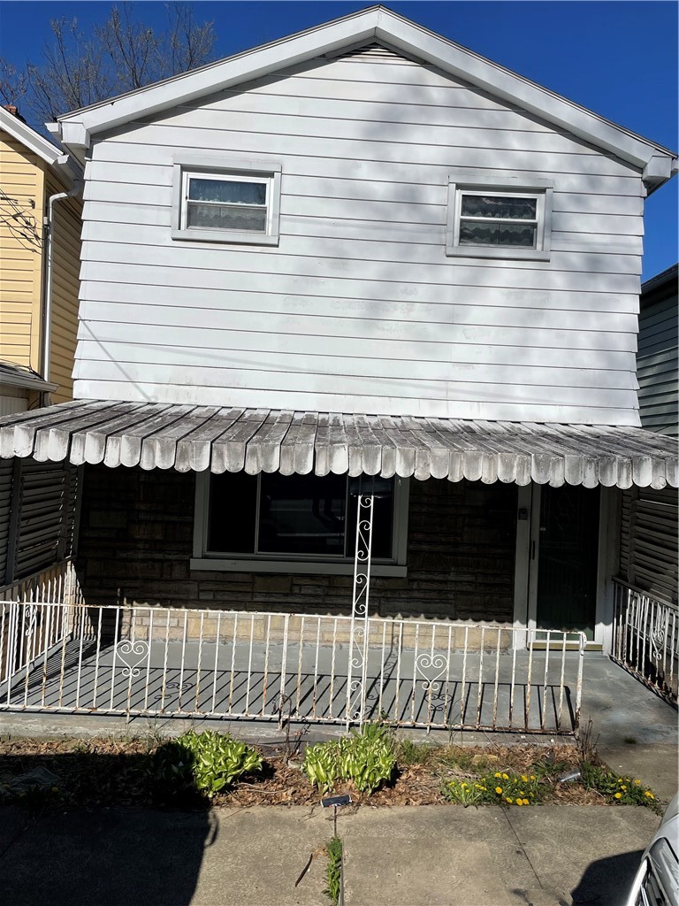 702 Lookout Ave — photo 1