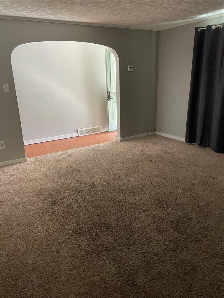 702 Lookout Ave — photo 3