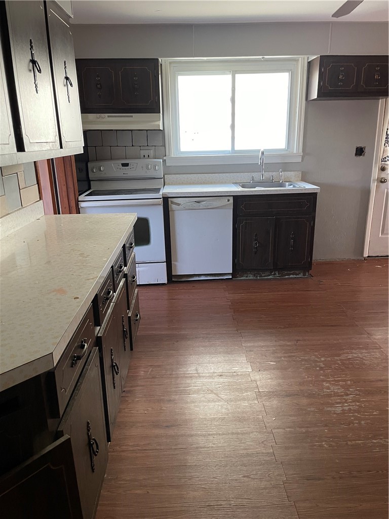 702 Lookout Ave — photo 4