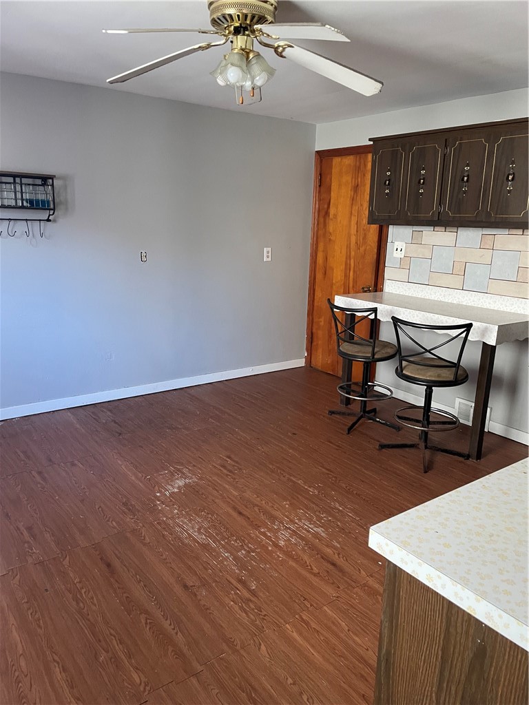 702 Lookout Ave — photo 6