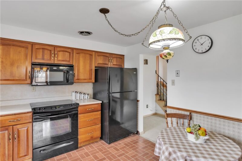 105 Northumberland Dr. — photo 5