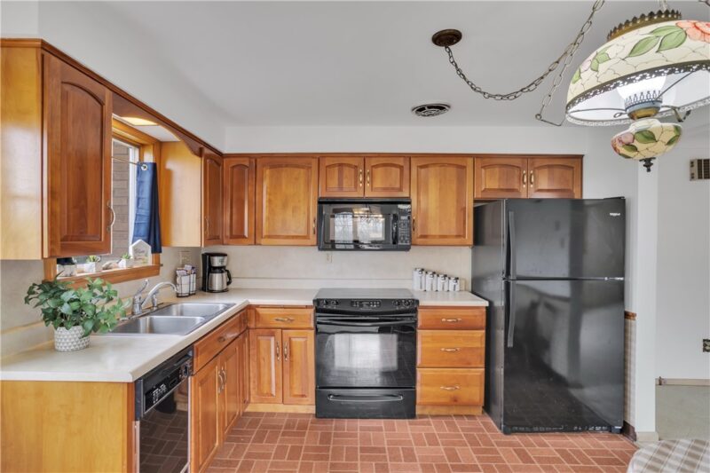 105 Northumberland Dr. — photo 6