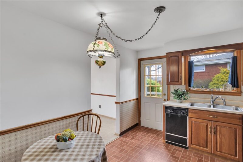 105 Northumberland Dr. — photo 8