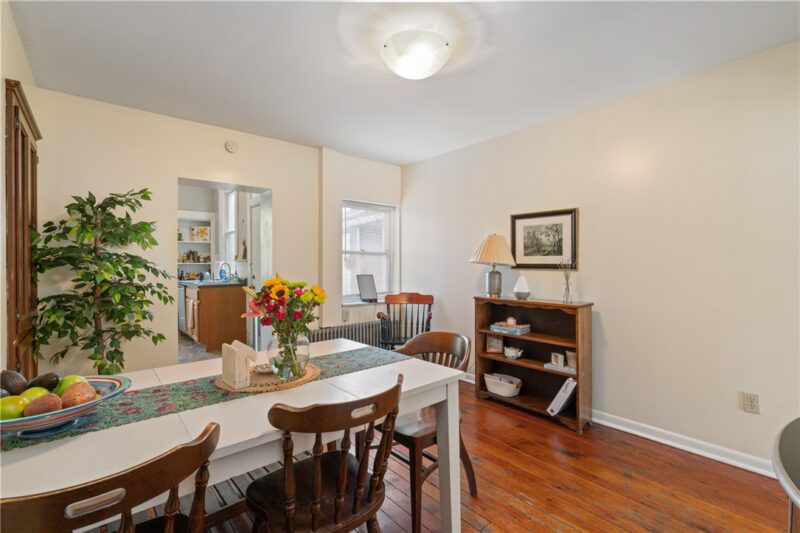 4123 Foster St — photo 6