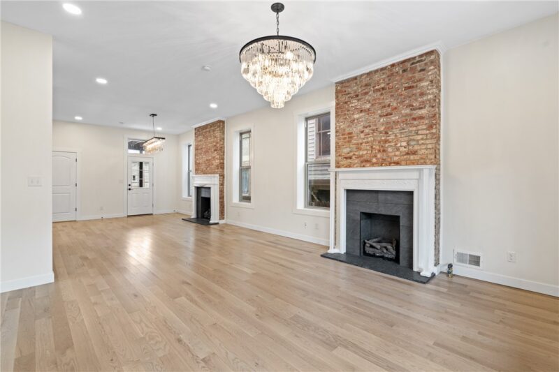 5522 Jackson St — photo 2