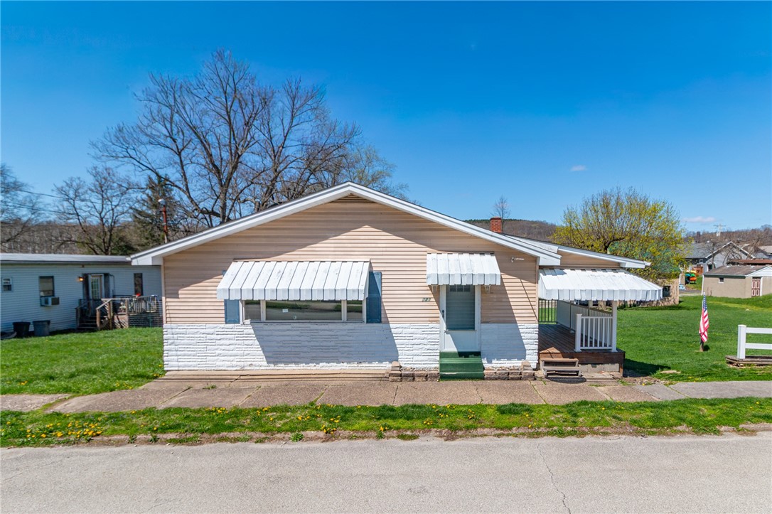 323 Indiana Ave — photo 1