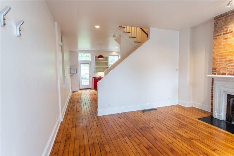 1022 Herron Ave — photo 2