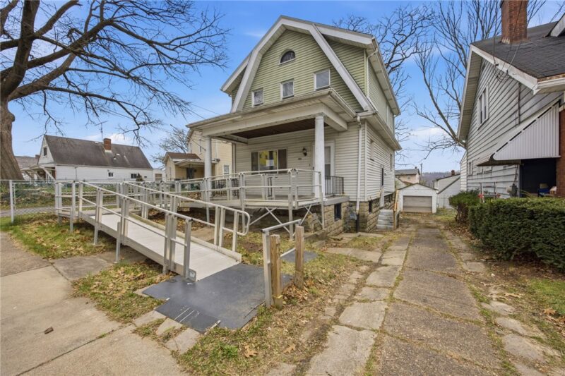 810 Jackman Ave — photo 4