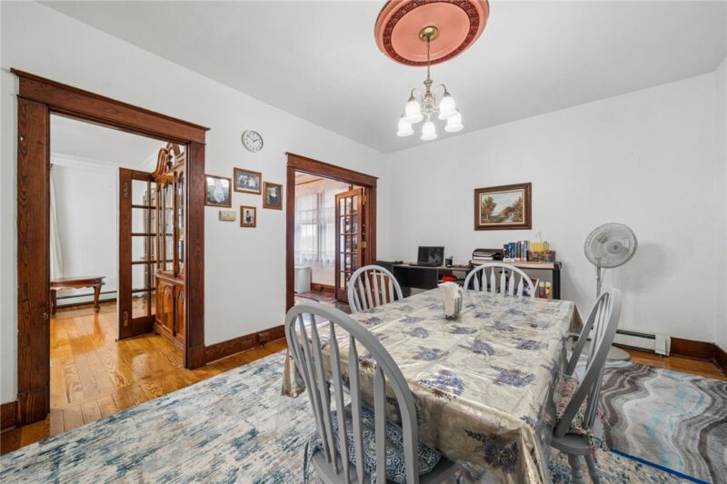 701 Cowan Ave — photo 7
