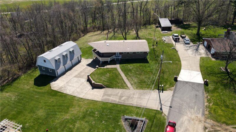 28 Dire Drive — photo 2