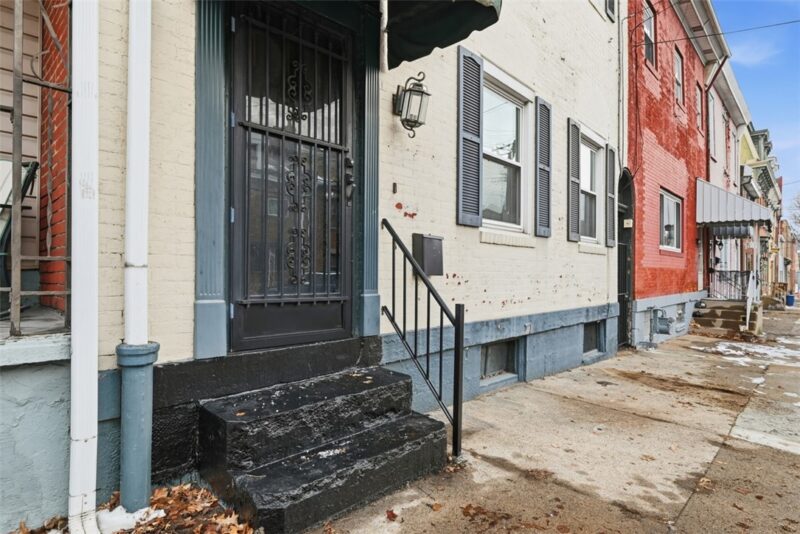 110 S 13th Street — photo 2