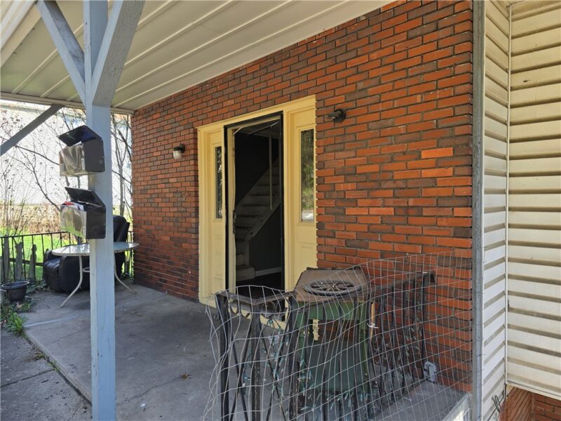 708 Lookout Avenue — photo 2