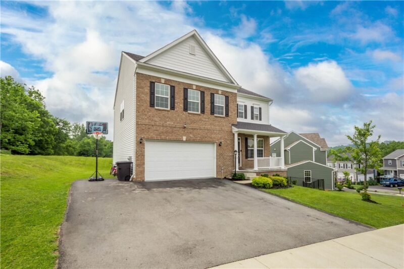 829 Frickwood Dr — photo 3
