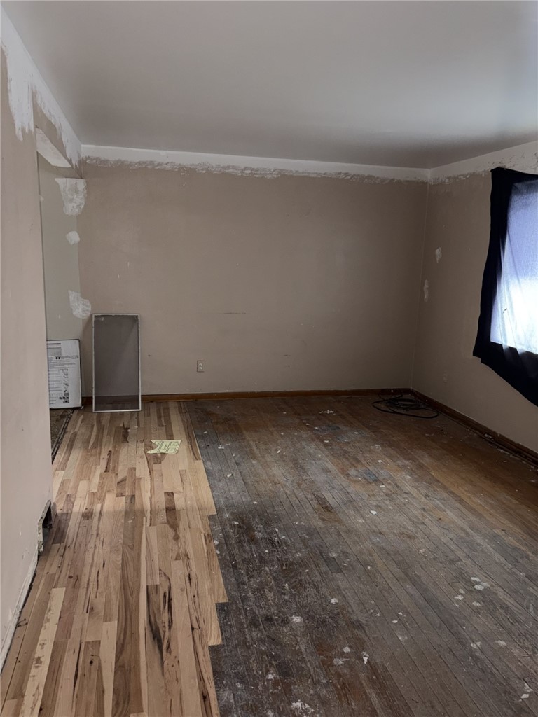 3324 Radcliffe St — photo 8