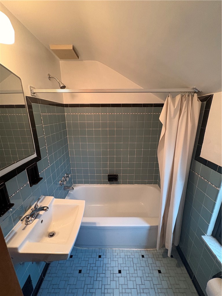 1114 Cascade Dr — photo 8